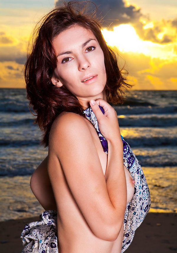 Вероника, 20 лет, 3 размер груди